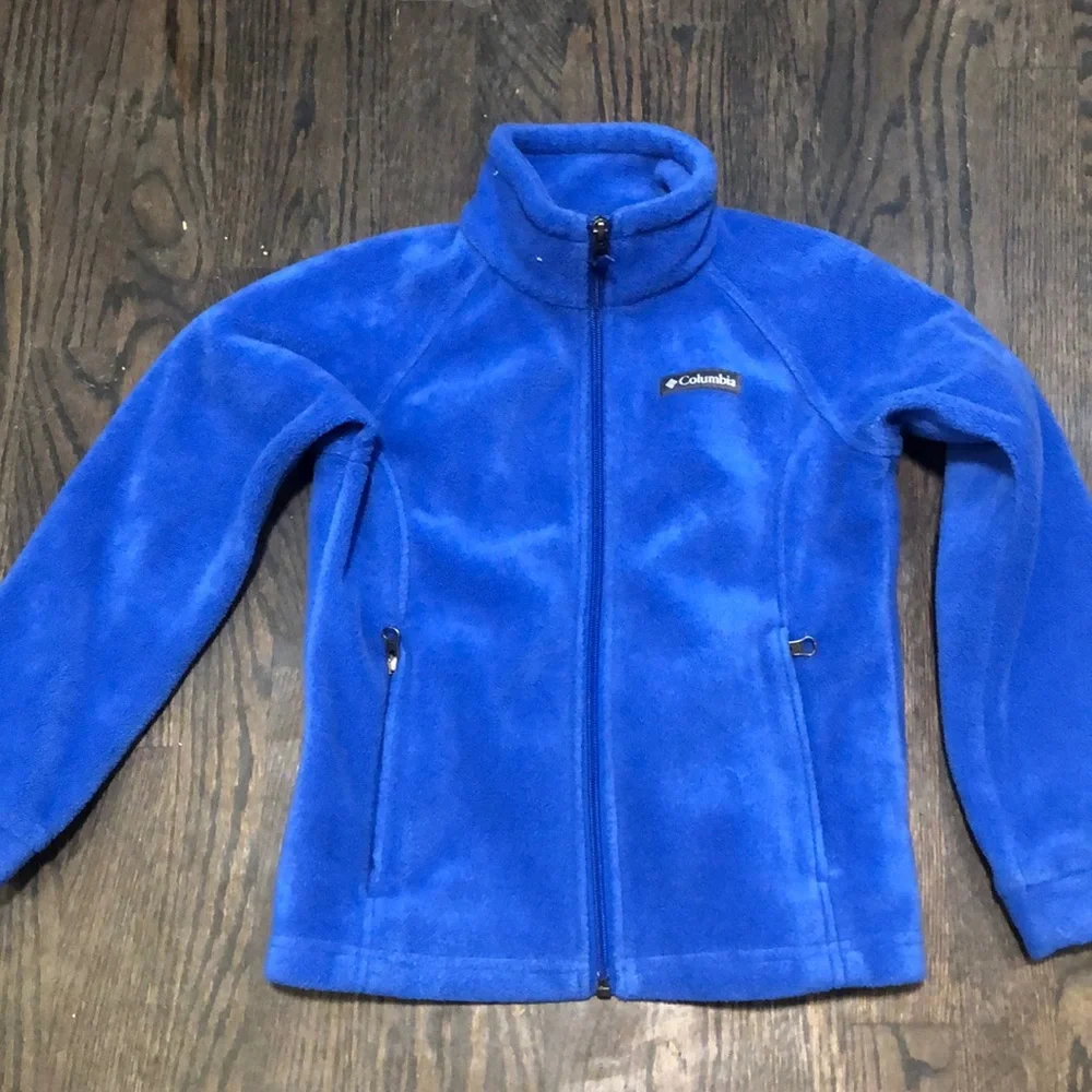 - Kid’s unisex Columbia fleece jacket size small blue